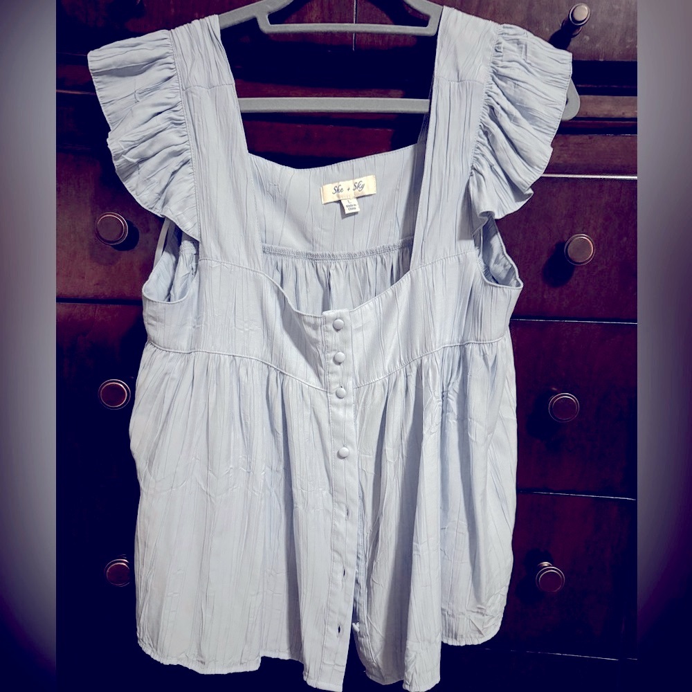 NWOT She and Sky Baby Blue Tank Top Sz L Pit2pit 19” length shoulder strap 25”